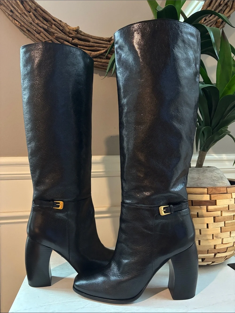 Tory Burch Banana Boot in Wrinkle Black Leather
